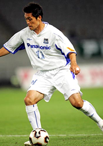 GAMBA-05-06-UMBRO-3rd-white-white-white.JPG