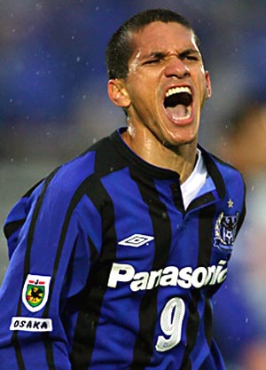 GAMBA-06-UMBRO-home2-blue-blue-blue.JPG