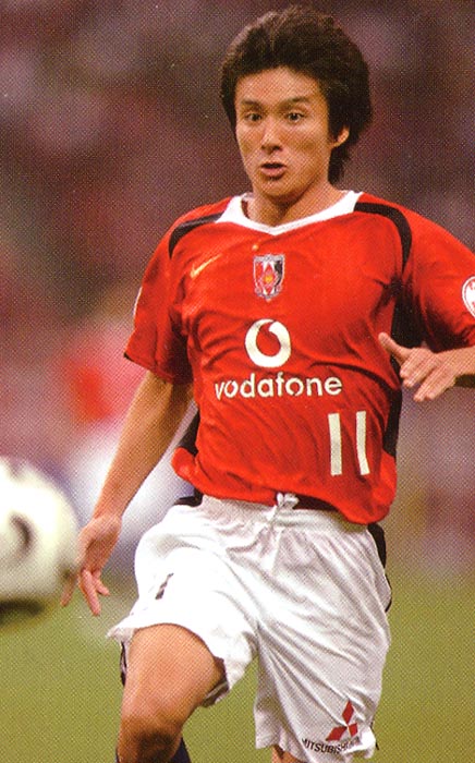 REDS-06-07-NIKE-home-red-white-black.JPG